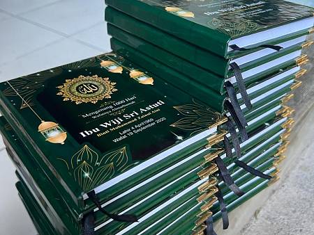 YASIIN HARD COVER